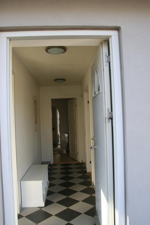 Hellerup Bed & Breakfast Løgstrup エクステリア 写真